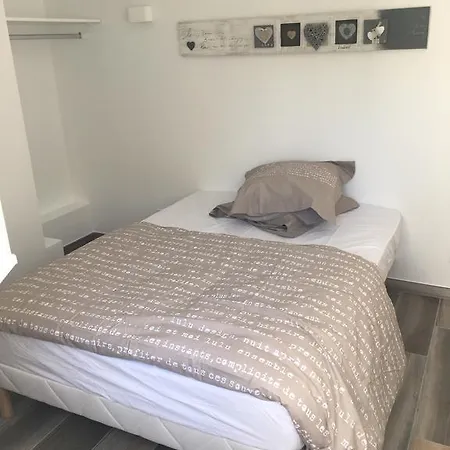 Appartement Loft Piscine Privee *